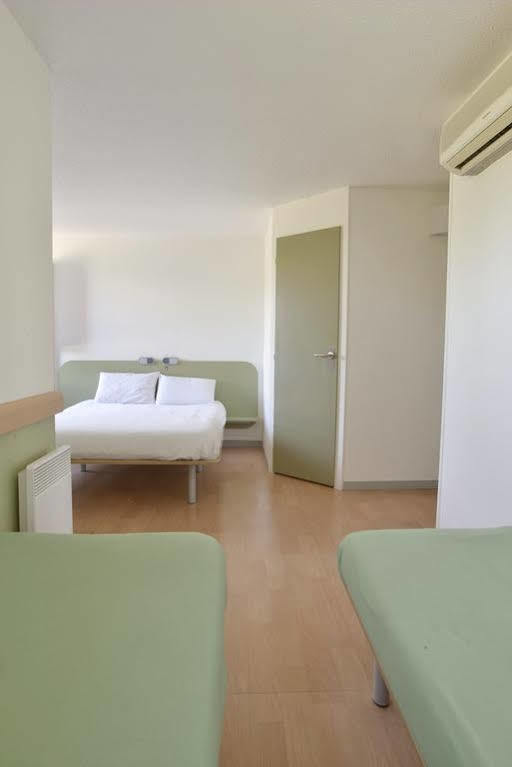 Hotel Ibis Budget Lyon Sud Saint-Fons A7 Exteriér fotografie